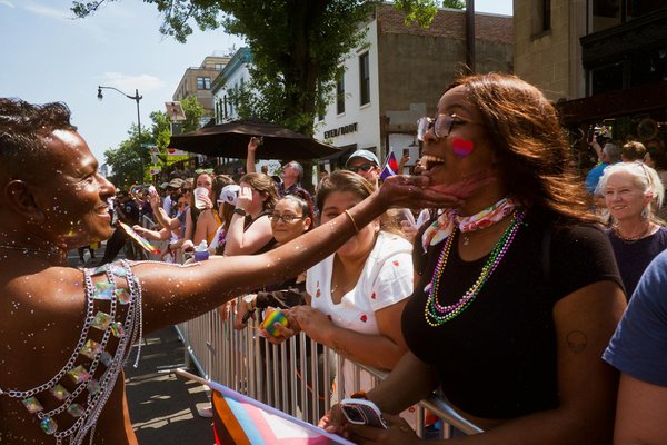 Chauffeur privé pour trajets sur mesure à paris : le luxe à portée de main